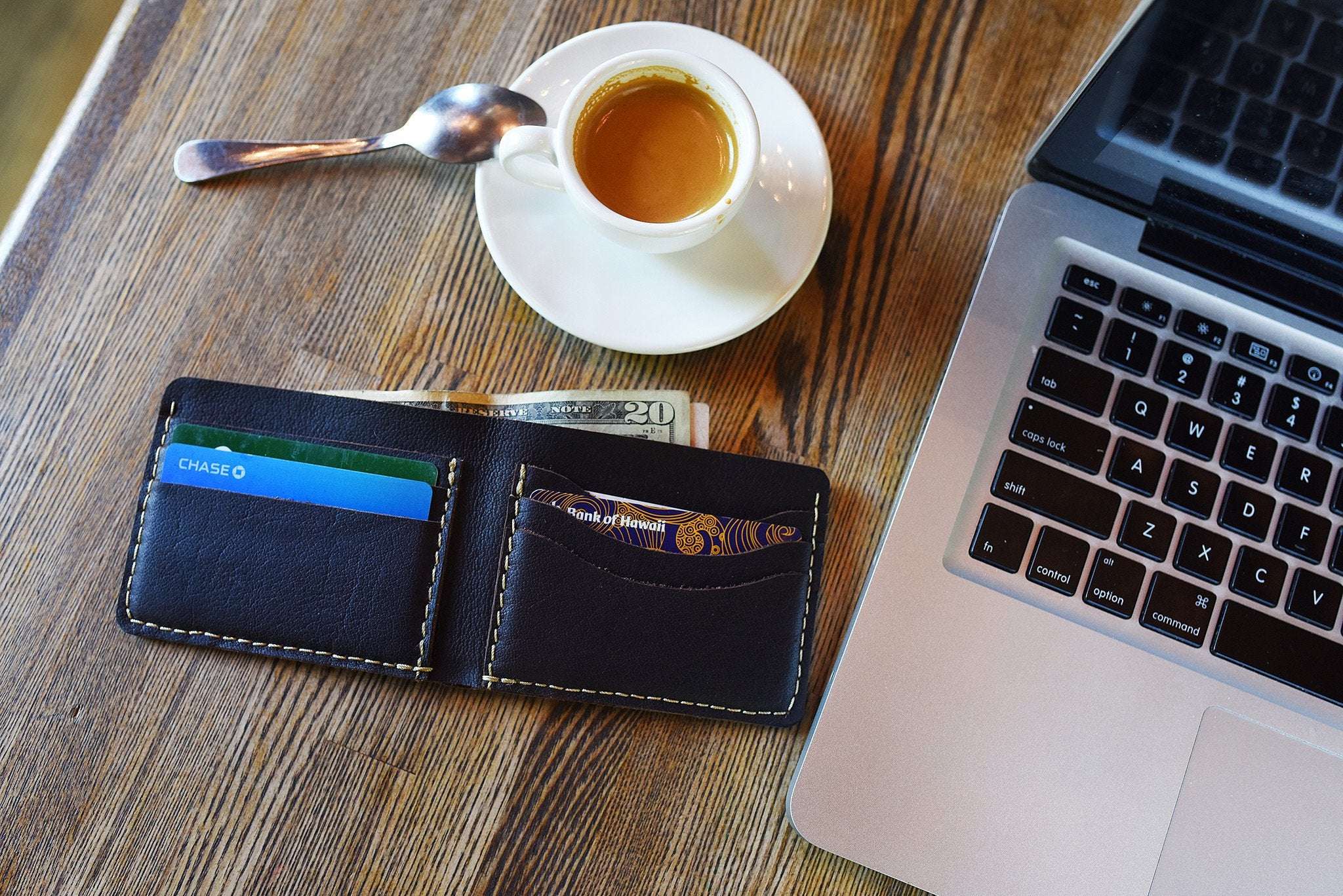 Wave Bifold Leather Wallet with 6 card slots and light stitching design