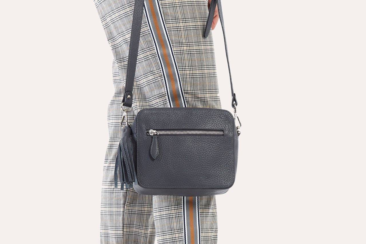 Loveable Crossbody Bag in genuine pebble leather with adjustable strap and internal card slots