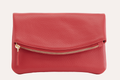 Kiko flap clutch bag in genuine pebble leather with removable chain strap and magnetic closure