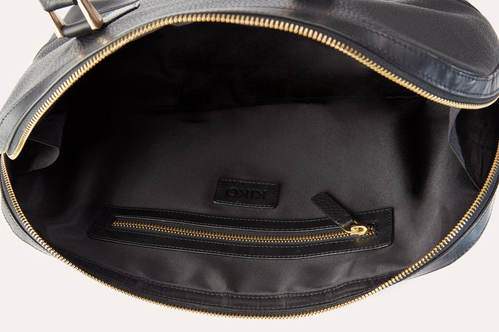 Genuine pebble leather Snazzy Top-Handle Bag with top zip and internal pocket, elegant and versatile handbag