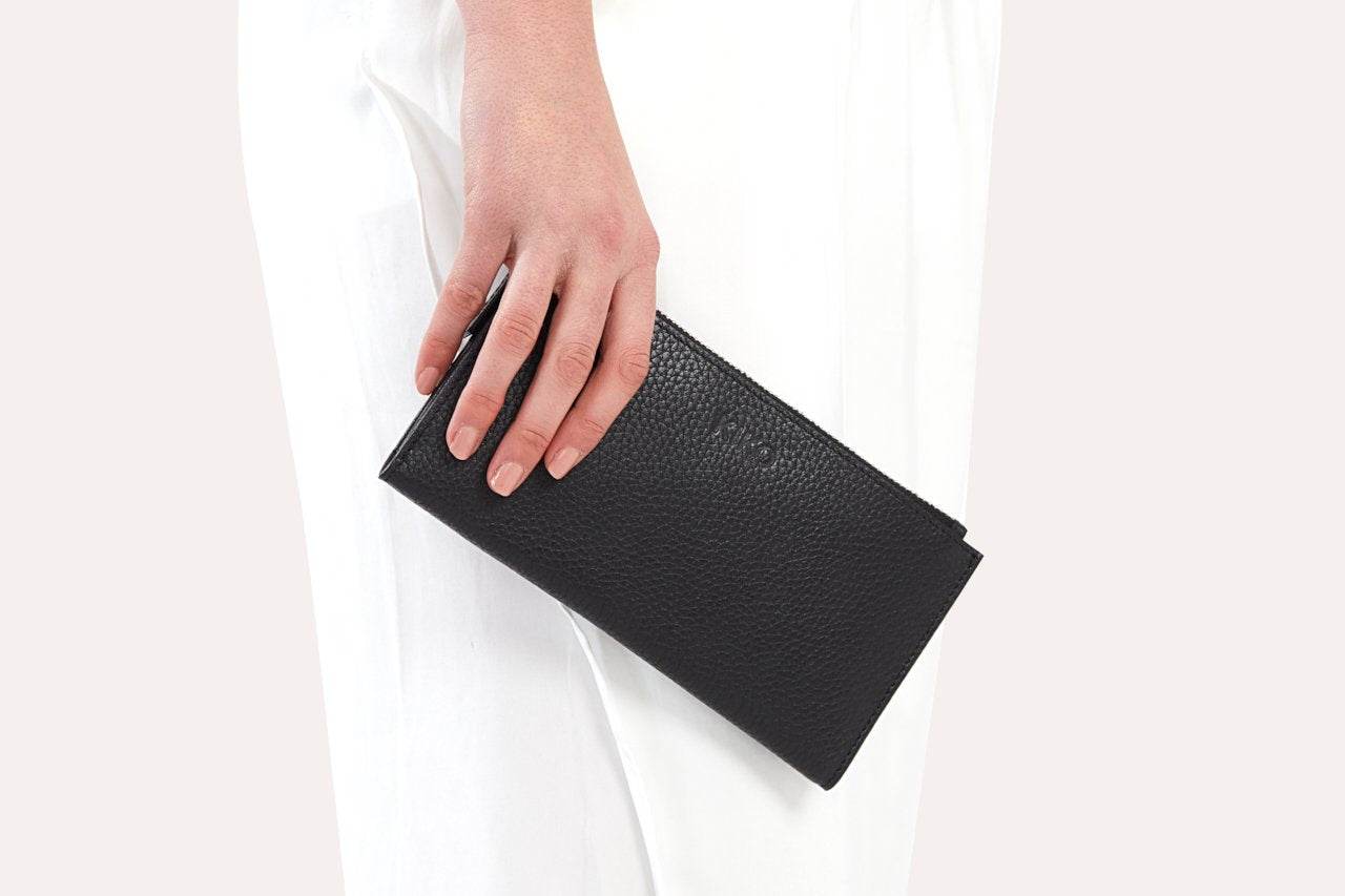 Genuine pebble leather top zip wallet with card slots and coin pouch in classic elegant design