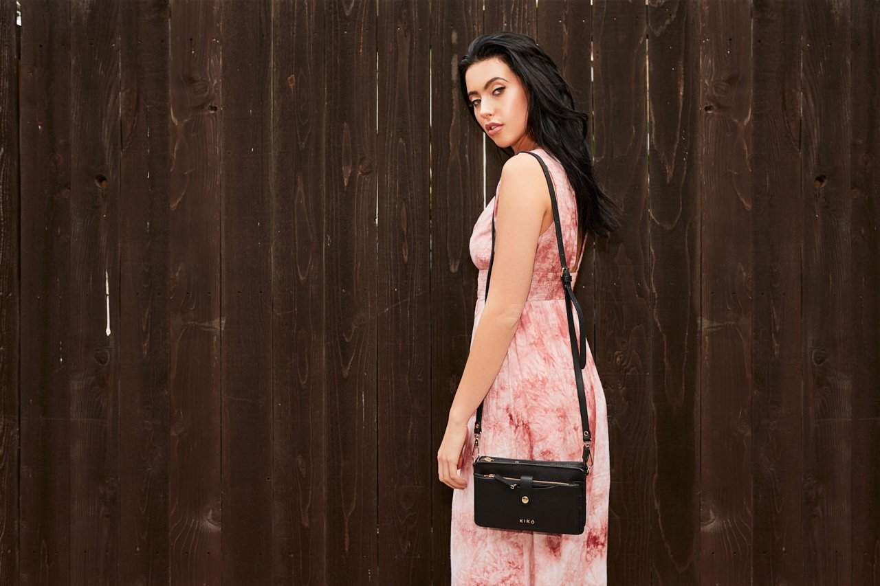 Kiko - Wallet Crossbody Bag - Must Own