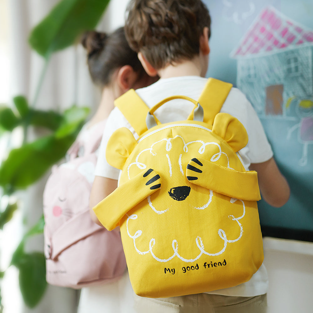 Suveno - Fun Friends Interactive Backpack, yellow polyester with a cheerful lion face and movable magnetic arms