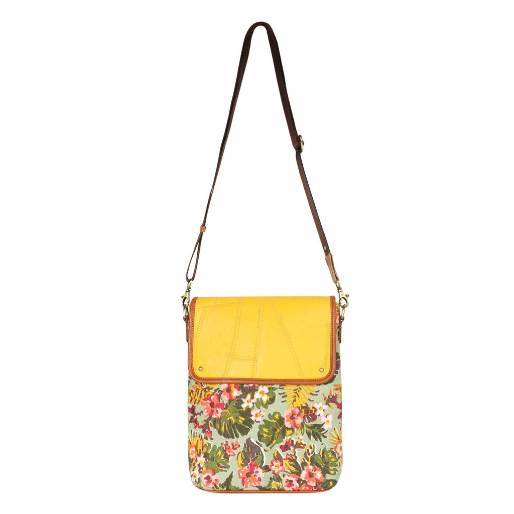 Vaan & Co Cavalier Crossbody bag in herringbone pattern made from upcycled leather and recycled canvas