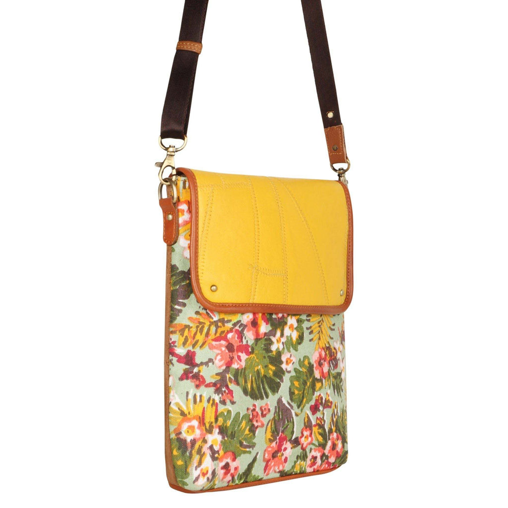 Vaan & Co Cavalier Crossbody bag in sustainable herringbone design with upcycled leather and recycled canvas