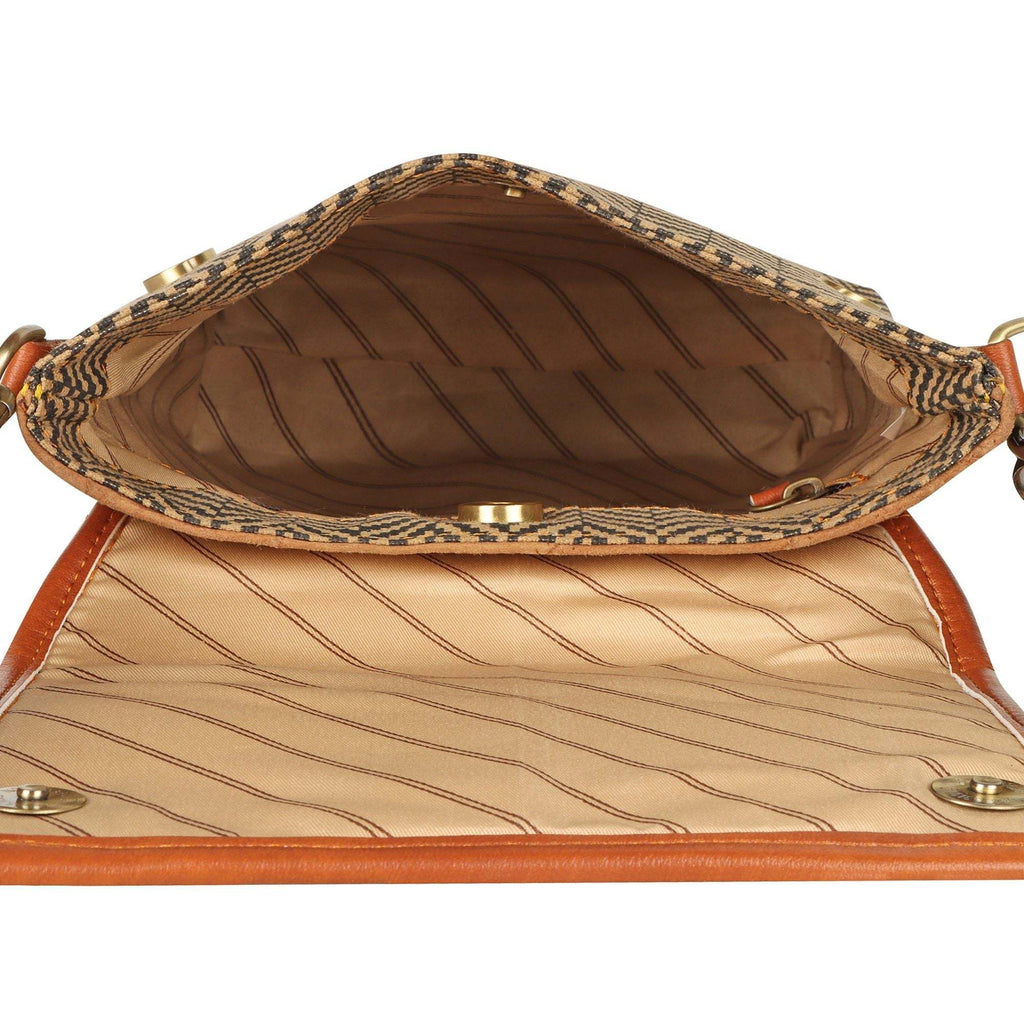 Vaan & Co Cavalier Crossbody Bag in herringbone upcycled leather with top closure and sustainable design