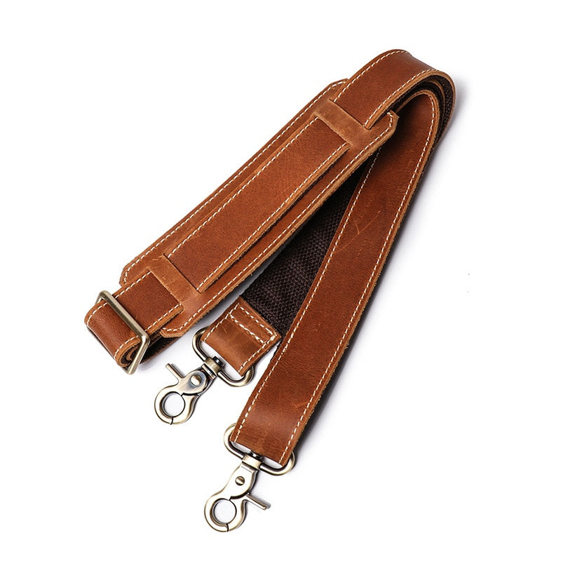 Vintage leather briefcase Bjorn made of premium crazy horse leather with adjustable shoulder strap and padded laptop compartment