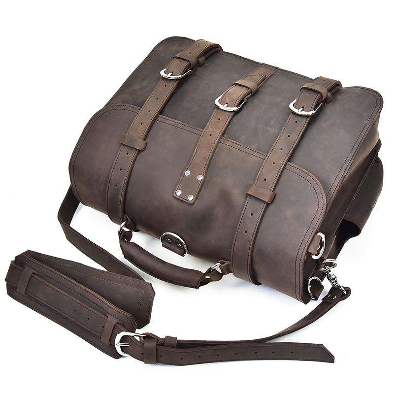 Gustav Vintage Leather Messenger Bag in premium crazy horse leather with adjustable shoulder strap and multiple compartments for laptops up to 15 inches